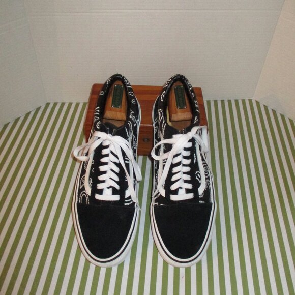 Vans Old Skool Sneakers - Picture 5 of 15